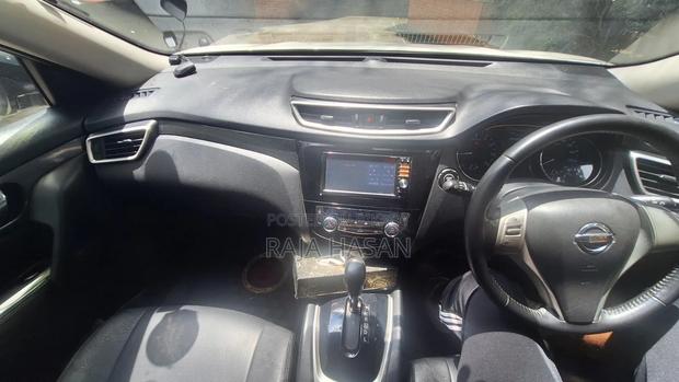 Nissan X-Trail 2014 Pearl