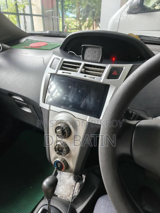Toyota Vitz 2005 Black