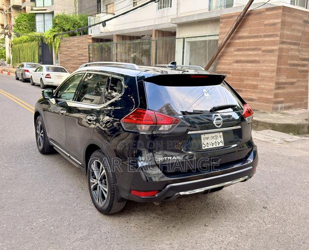 Nissan X-Trail 2.0 Petrol AWD 2017 Black