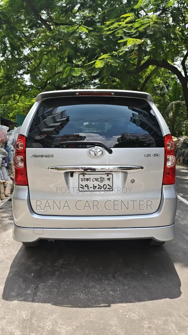 Toyota Avanza 2009 Silver