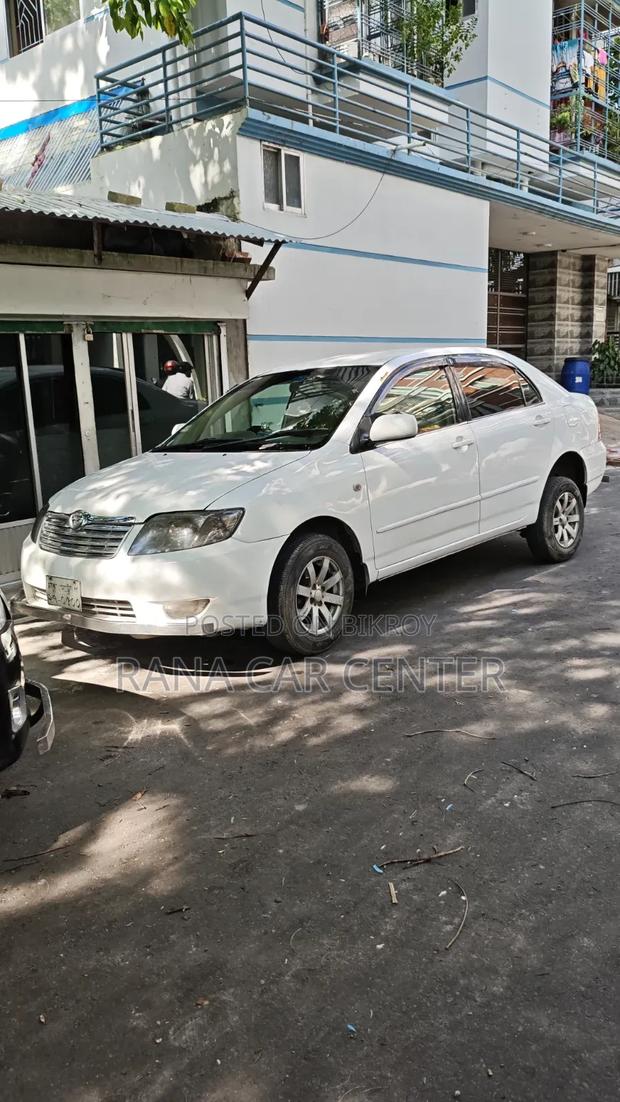 Toyota Corolla 2005 White