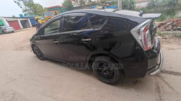 Toyota Prius Plug-in Hybrid 2025 Black
