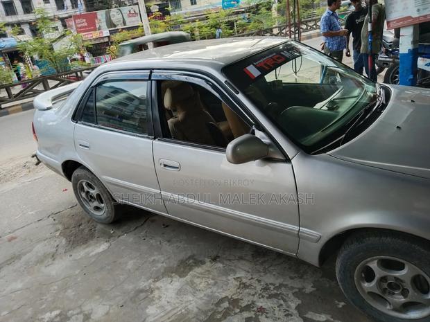Toyota Corolla 1996 Silver