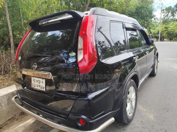 Nissan X-Trail 2011 Black