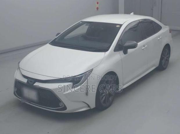 Toyota Corolla 2021 Pearl