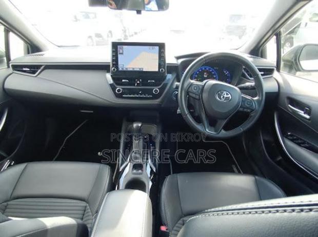 Toyota Corolla 2021 Pearl