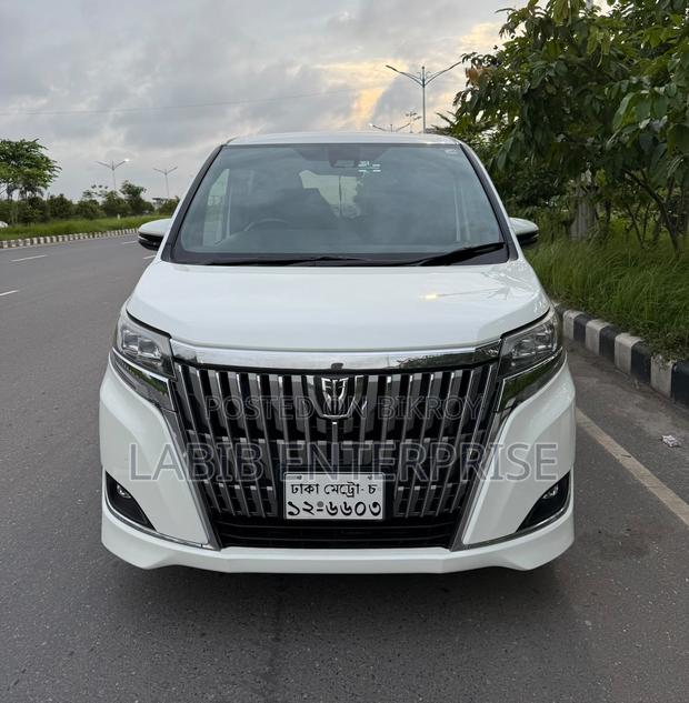 Toyota Esquire 2.0 FWD (7 Seater) 2020 White