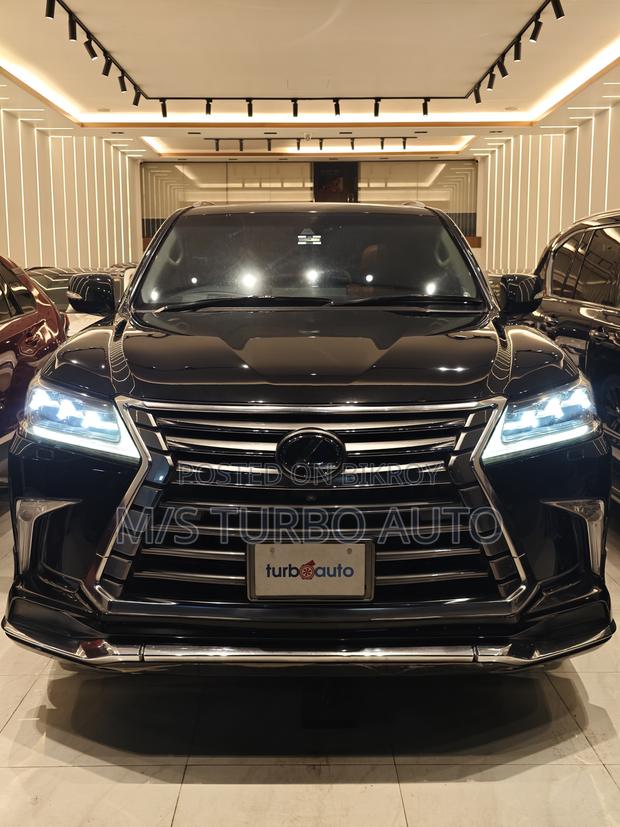 Lexus LX 570 AWD 2019 Black