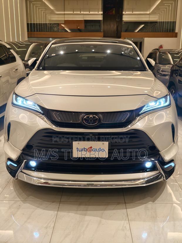 Toyota Harrier 2.0 4WD 2021 Pearl