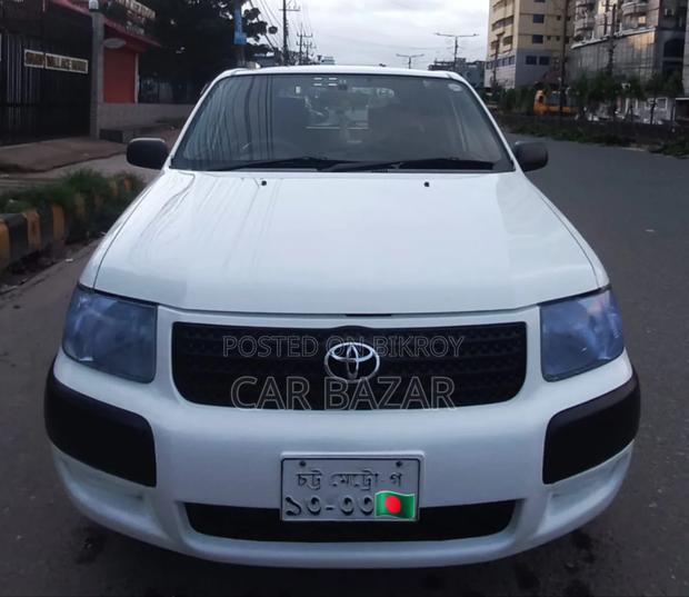 Toyota Succeed 2011 White