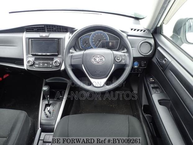 Toyota Corolla Fielder 2021 White