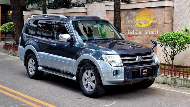 Mitsubishi Pajero 2008 Blue