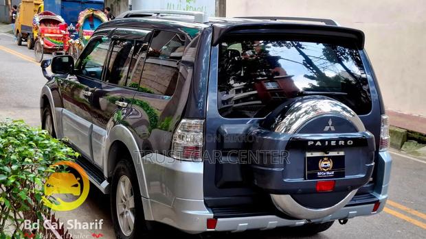 Mitsubishi Pajero 2008 Blue