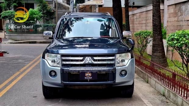 Mitsubishi Pajero 2008 Blue