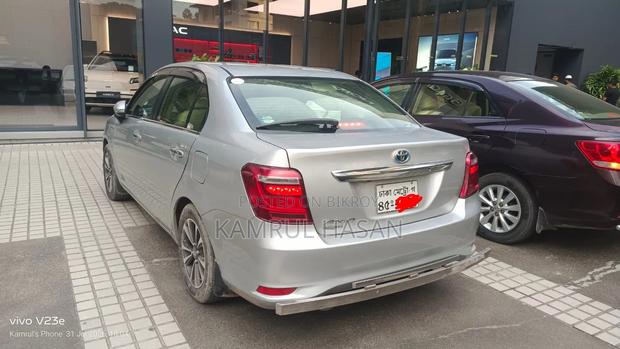 Toyota Axio 2015 Silver