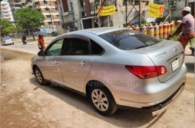 Nissan Bluebird Sylphy 2006 Silver