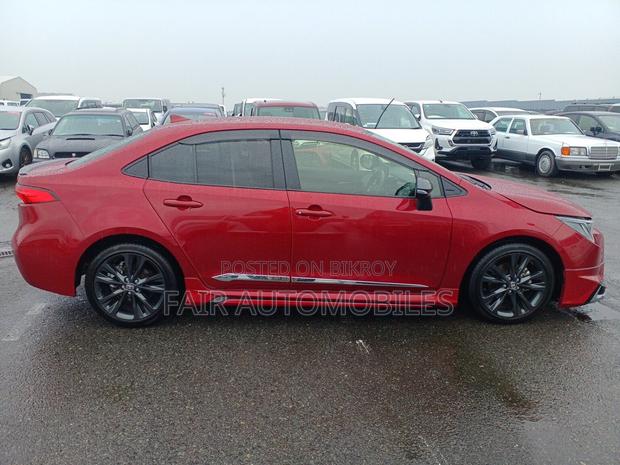 Toyota Corolla 2022 Red