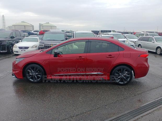 Toyota Corolla 2022 Red