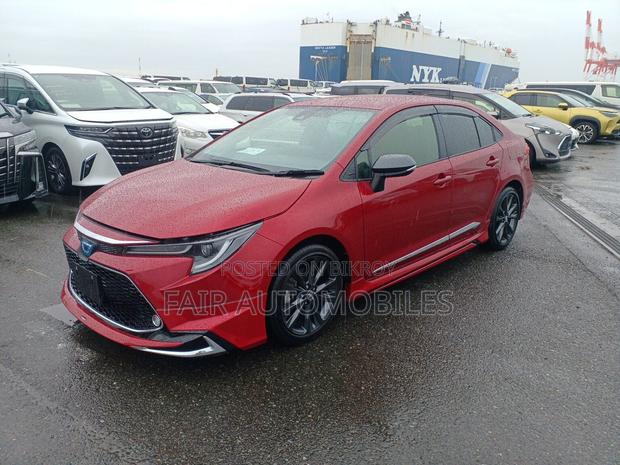 Toyota Corolla 2022 Red