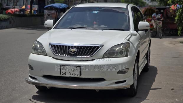 Toyota Harrier 2009 White