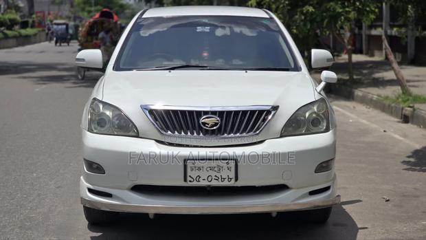 Toyota Harrier 2009 White