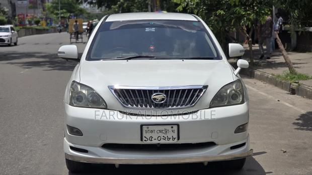 Toyota Harrier 2009 White