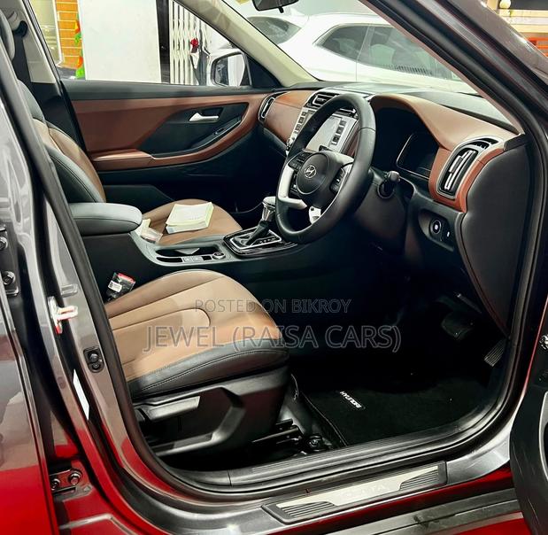 Hyundai Creta 2023 Gray