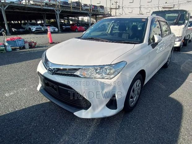 Toyota Axio 2021 White