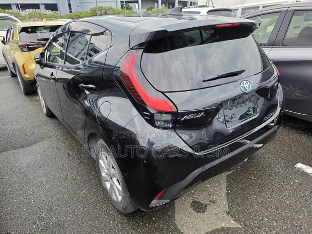 Toyota Aqua 2022 Black