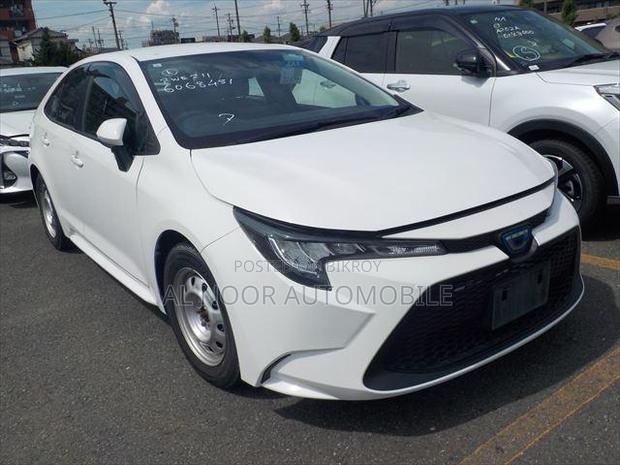 Toyota Corolla 2022 Pearl