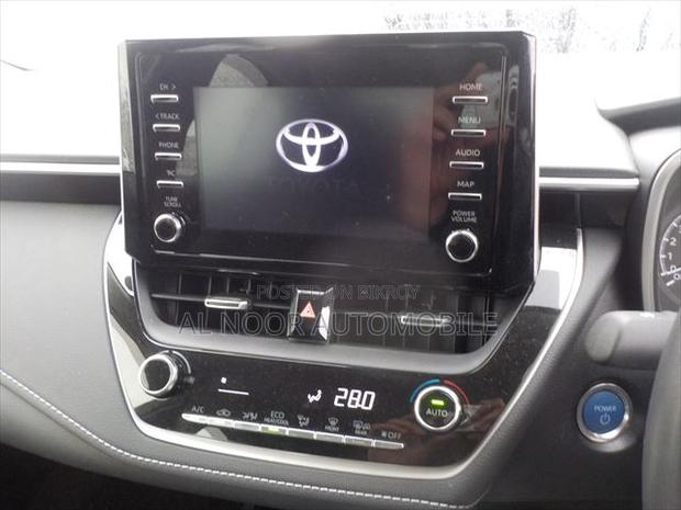 Toyota Corolla 2021 Blue