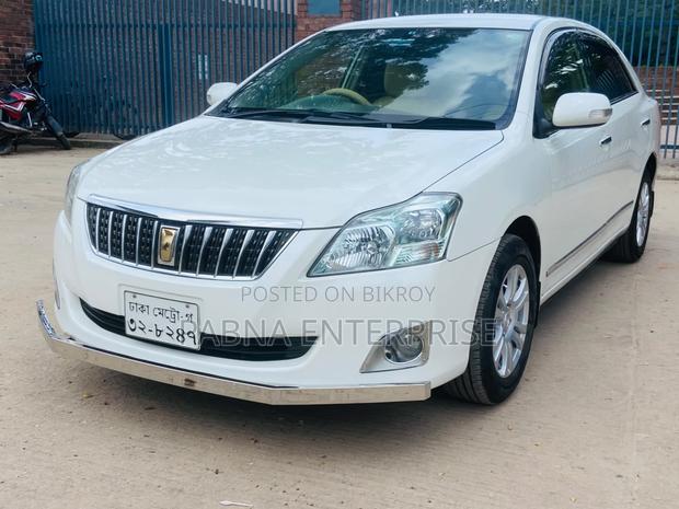 Toyota Premio 2012 Pearl