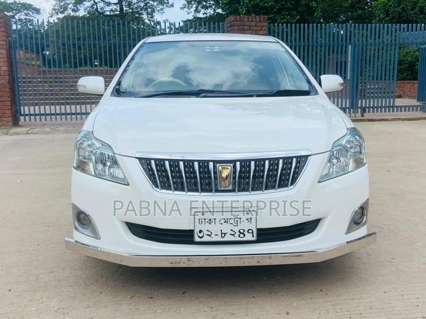 Toyota Premio 2012 Pearl
