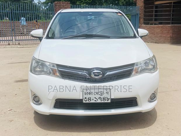 Toyota Corolla Fielder 2012 White