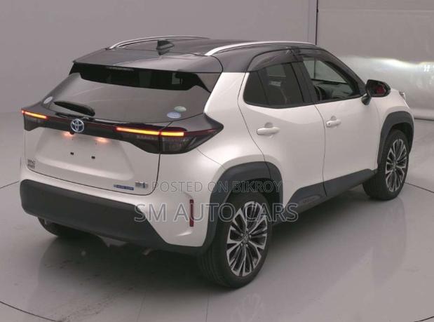 Toyota Yaris Cross 1.5 Hybrid FWD 2021 Pearl