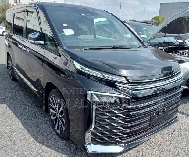 Toyota Voxy Hybrid S-G 2WD 8-Seater 2023 Black