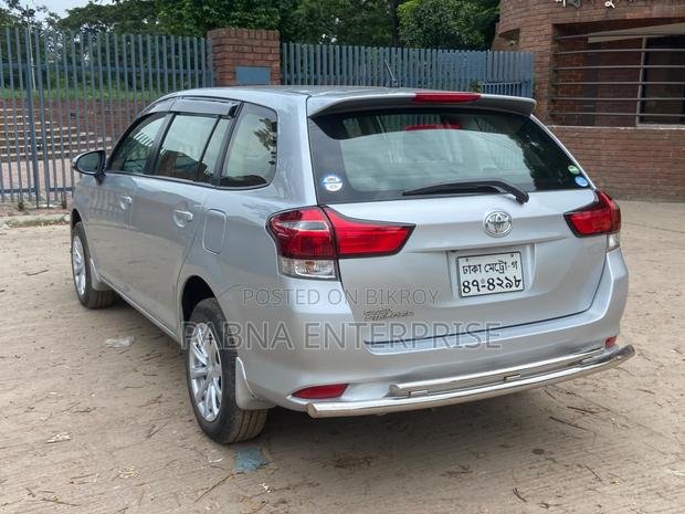 Toyota Corolla Fielder 2016 Silver