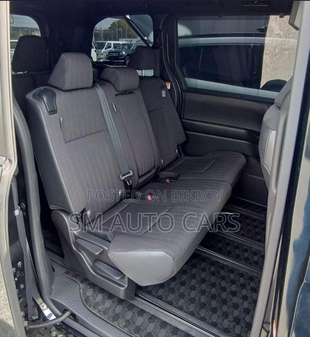 Toyota Voxy Hybrid S-G 2WD 8-Seater 2023 Black