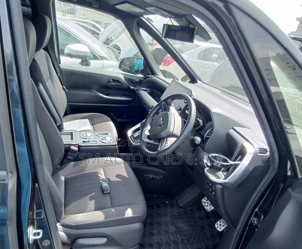 Toyota Voxy Hybrid S-G 2WD 8-Seater 2023 Black