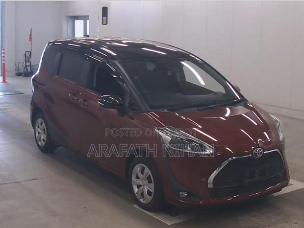 New Toyota Sienta 1.5 FWD 2020 Maroon