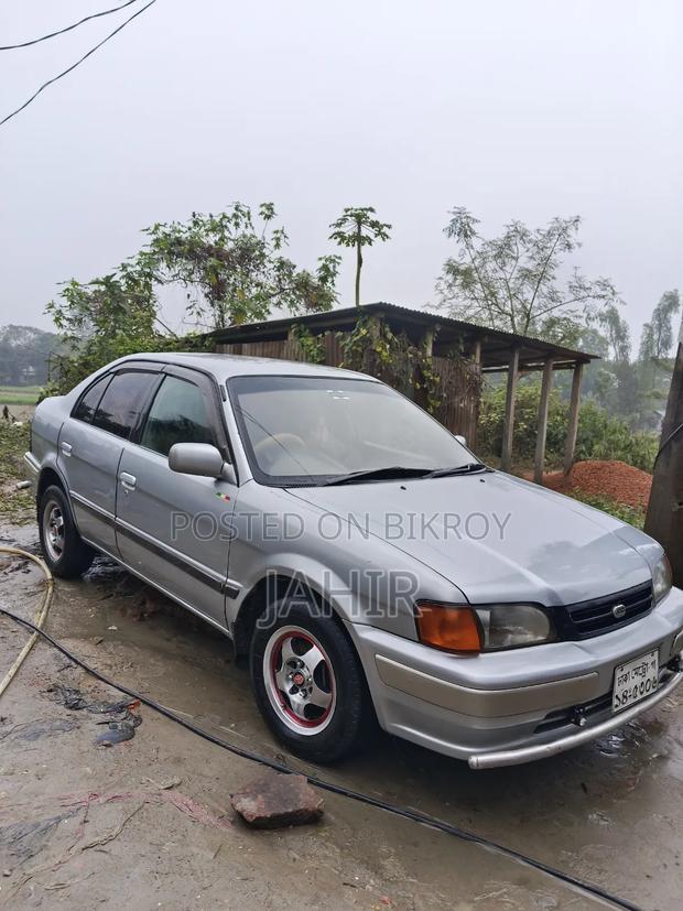 Toyota Corsa 1997 Silver