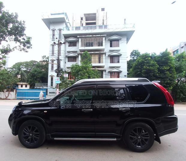 Nissan X-Trail 2010 Black