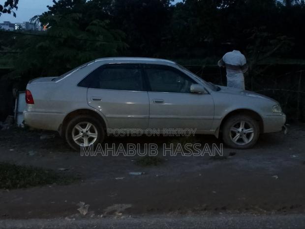 Toyota Sprinter 1998