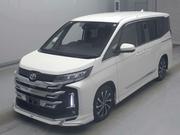 Toyota Noah 2023 Pearl for sale