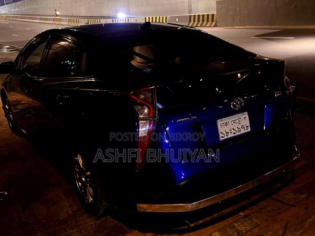 New Toyota Prius 2018 Blue