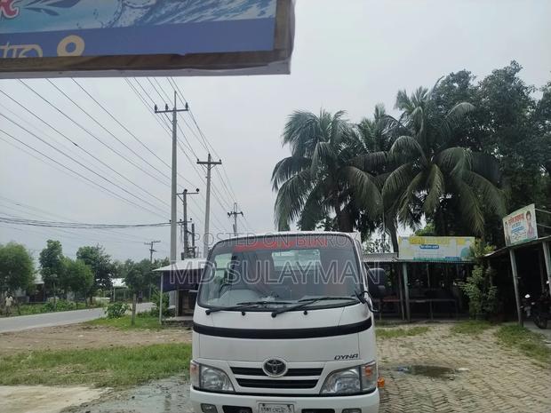 Toyota Toyoace SV Premium 2015 White