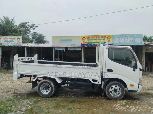 Toyota Toyoace SV Premium 2015 White