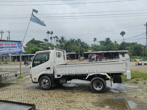 Toyota Toyoace SV Premium 2015 White