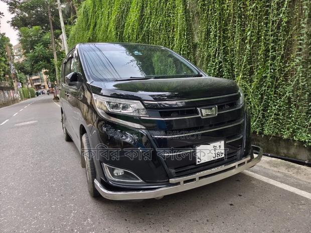 Toyota Noah 2018 Black