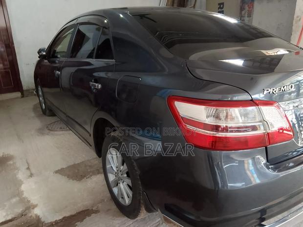 Toyota Premio 1.5 FWD 2013 Gray